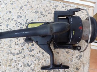 Carrete pesca 