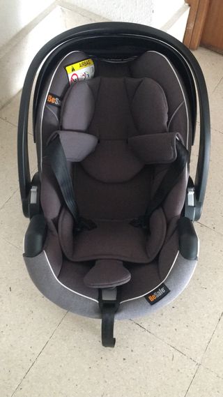 Silla coche Besafe 0-4 años isofix. COMPLETO.