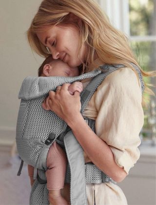 Babyjorn Move mochila porteo