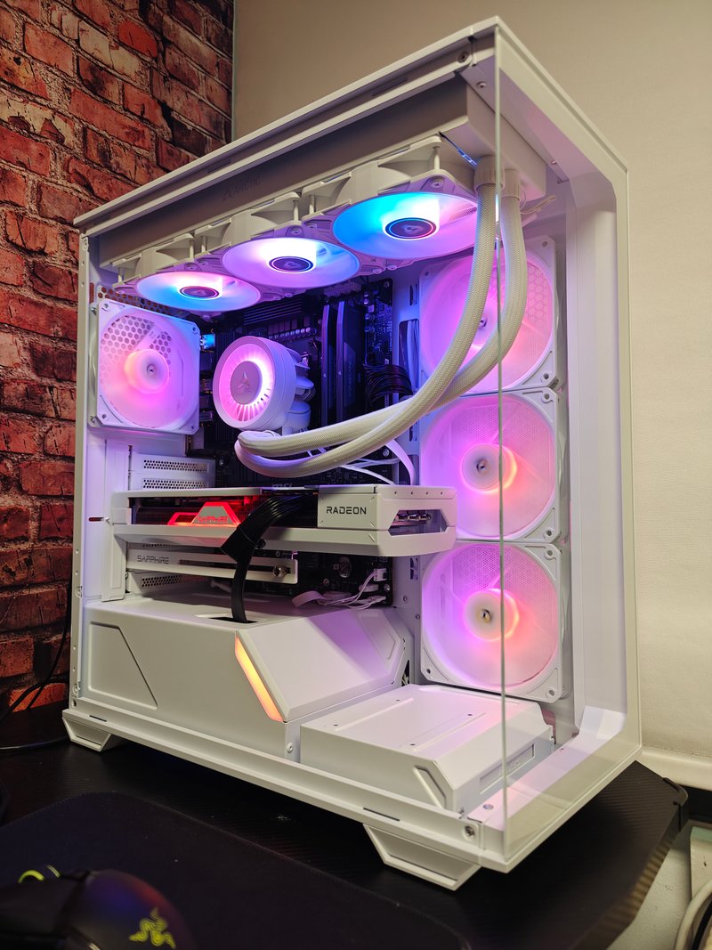 NUEVO! PC GAMING JUEGA TODO 2K R5 7600 + RX7800XT afbeelding 3