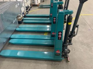 carretilla JUNGHEINRICH PTM 1.01 SCISSOR