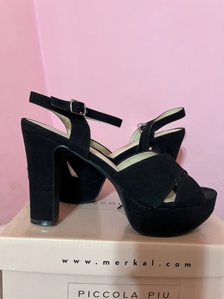 Sandlia tacòn negra