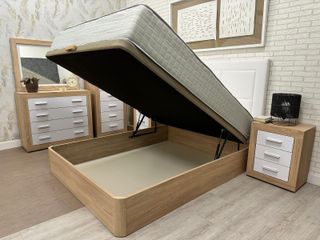 NUEVO CANAPE Y COLCHON ALTA GAMA