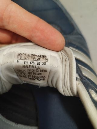 Zapatillas deportivas adidas. 42'5