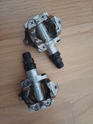 Pedais shimano
