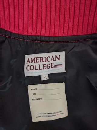 Chaqueta American College