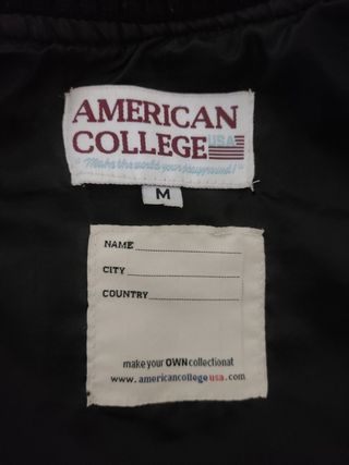 Chaqueta American College