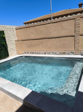 CONSTRUCCIÓN Y REFORMAS PISCINAS