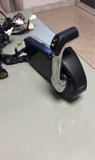 Mando yamaha electronico