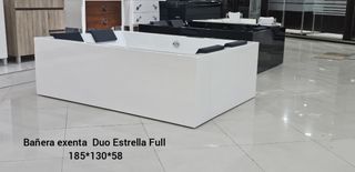 Bañera de hidromasaje Giovanna >Alta Gam