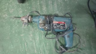 Taladro Bosch 600 w