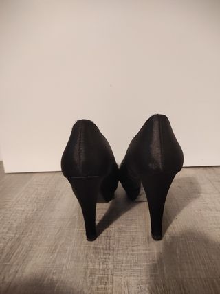 Zapatos de tacón núm. 38