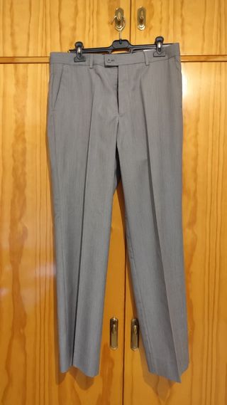 Traje gris 