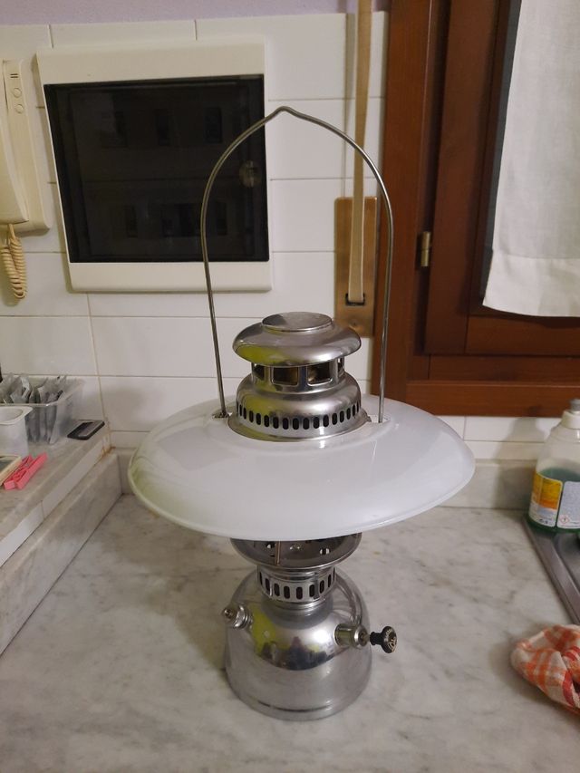 Lampada A petrolio