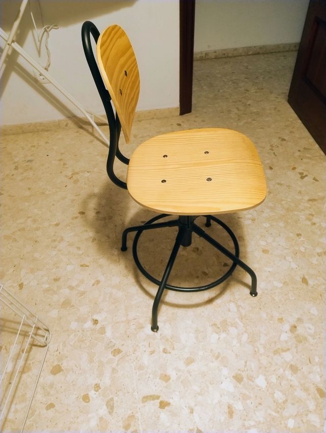 Silla de escritorio giratoria elevable