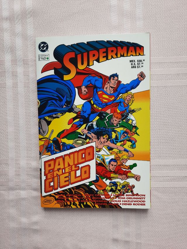 SUPERMAN PANICO EN EL CIELO Vid DC comic