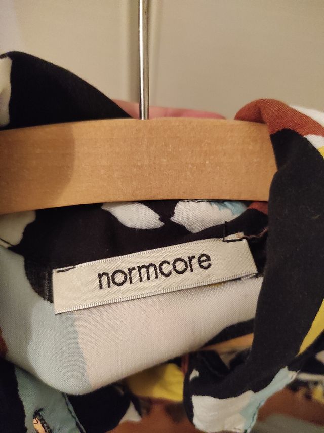 Vestito mimetico Normcore