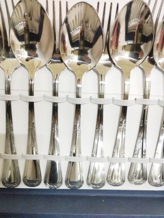 Servizio posate tavola 75 pezzi