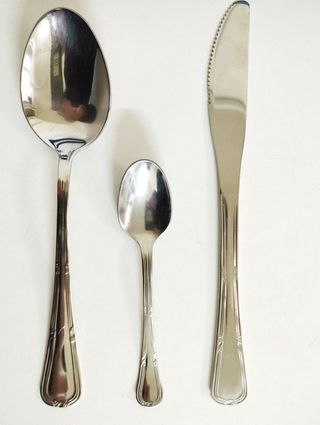 Servizio posate tavola 75 pezzi