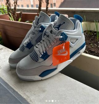 Zapatillas Jordan 4 Military blue (2024)