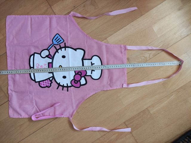 Delantal, gorro cocinera Hello Kitty