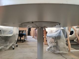 Mesa circular pie acero STEELCASE. R MR31