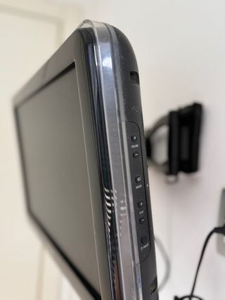 TV LCD Philips 19’’ + Regalo Soporte
