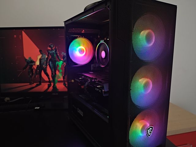 PC GAMING RX 6600 + RYZEN 5500