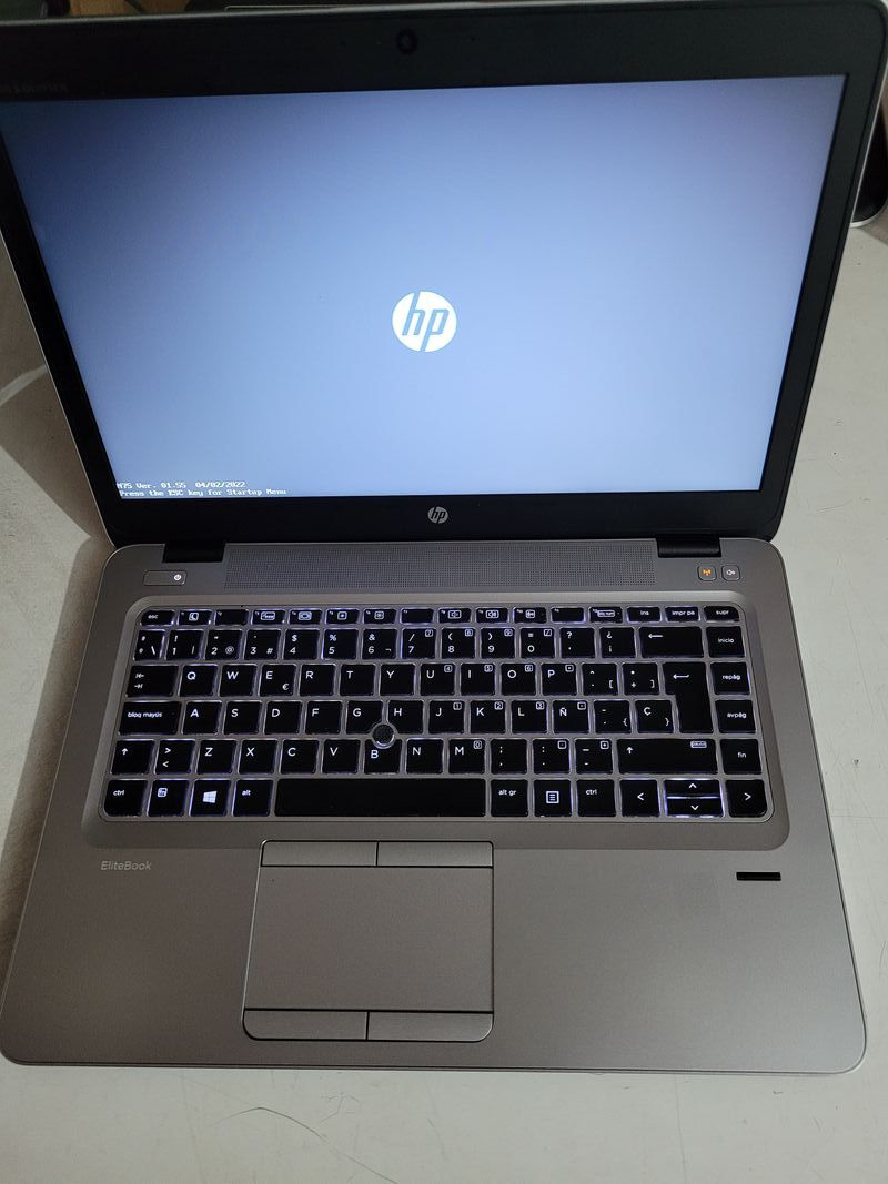HP FOLIO GAMA PROFESIONAL I5 512 M2 MUY BUEN ESTAD