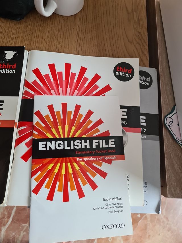English File 3rd Edition Elementary. Workbook with Key and iChecker