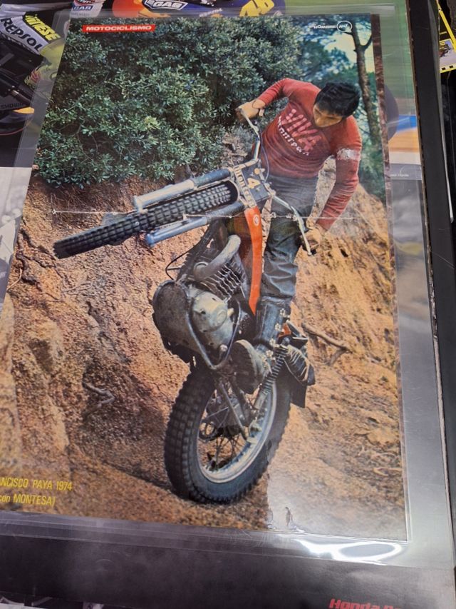 Posters moto