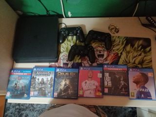 Ps4 con 3 mandos y 6 juegos