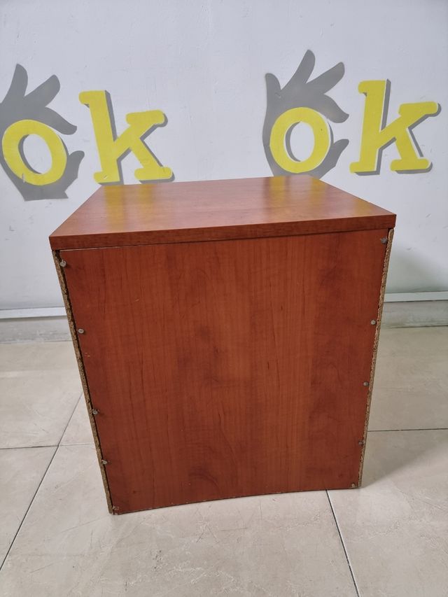 Mesilla de noche 06663