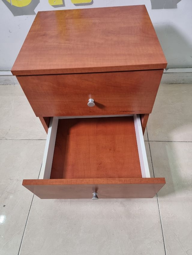 Mesilla de noche 06663