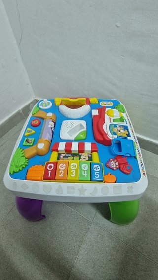 Mesa de juego para bebés