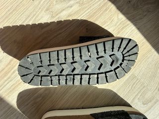 SANDALIAS NEGRAS DE PLATAFORMA CON BRILLO
