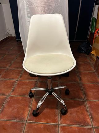Silla escritorio blanca