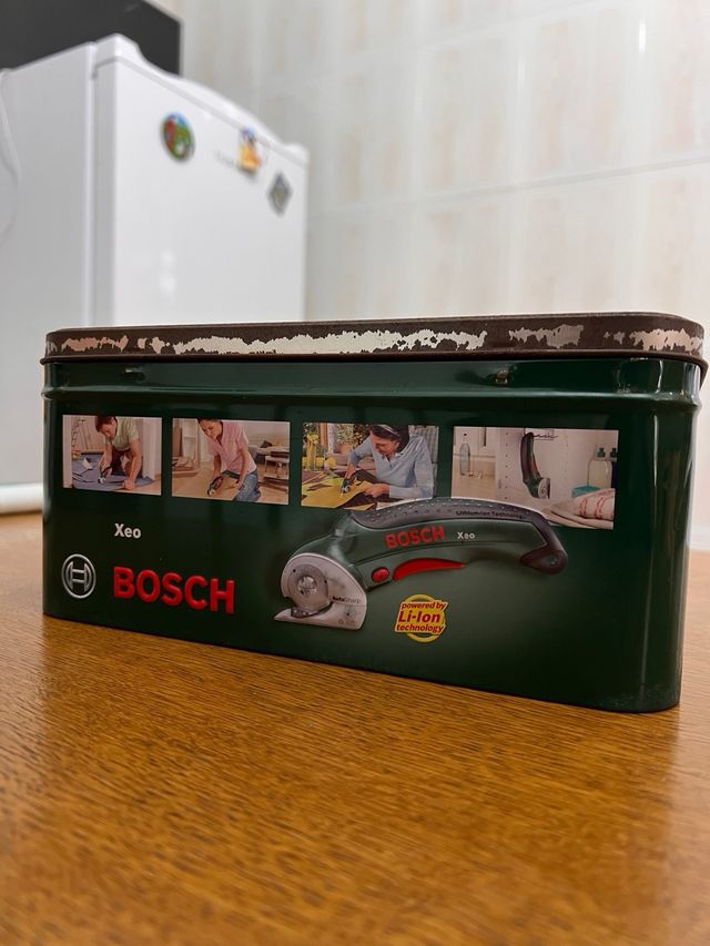 Tijera elecrica rotativa