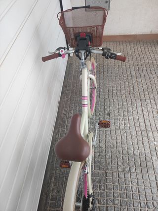 Bicicleta paseo niña btwin 24 pulgadas