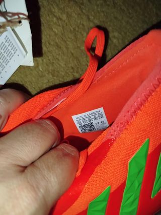 Botas de fútbol nuevas 