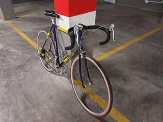 BICICLETA DE CARRETERA.
