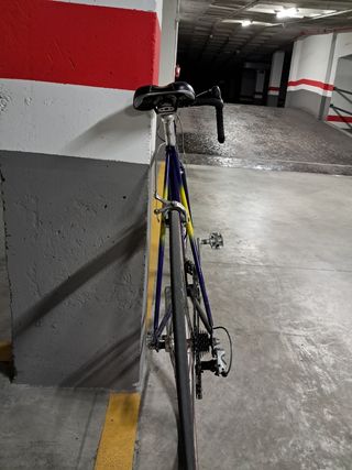 BICICLETA DE CARRETERA.
