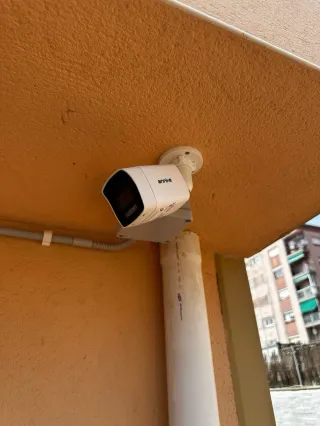 Instalador profesional CÁMARAS de SEGURIDAD / CCTV