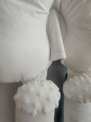 Almohada-adaptador bebé cuna