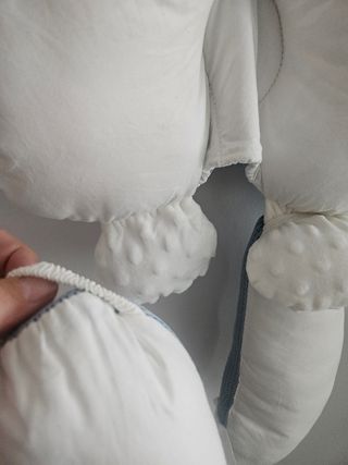 Almohada-adaptador bebé cuna