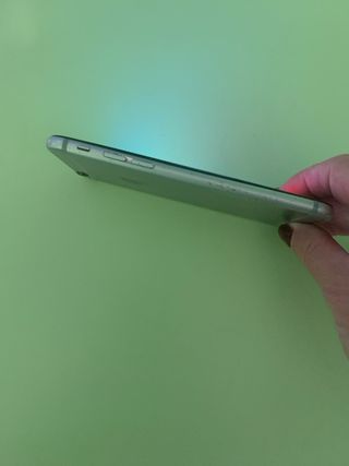 IPhone S