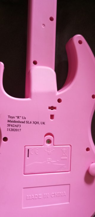 Guitarra juguete