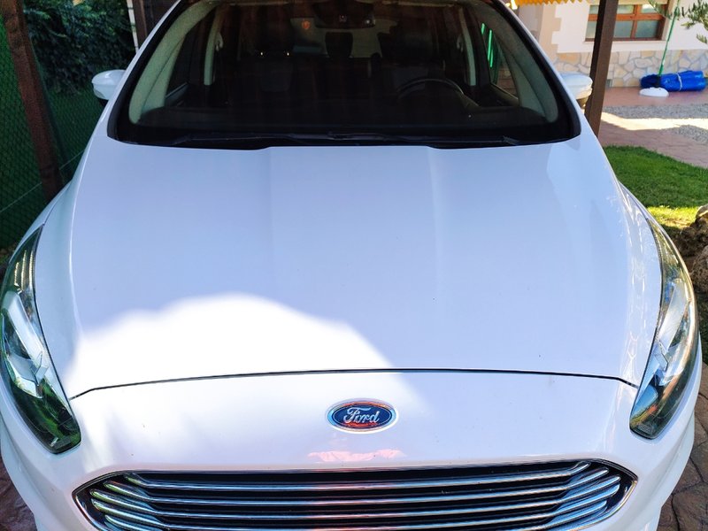 Ford S-MAX 2017 - foto 1
