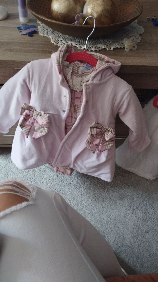 Abrigo y vestido de niña 18 meses