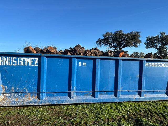 Se vende leña de encina